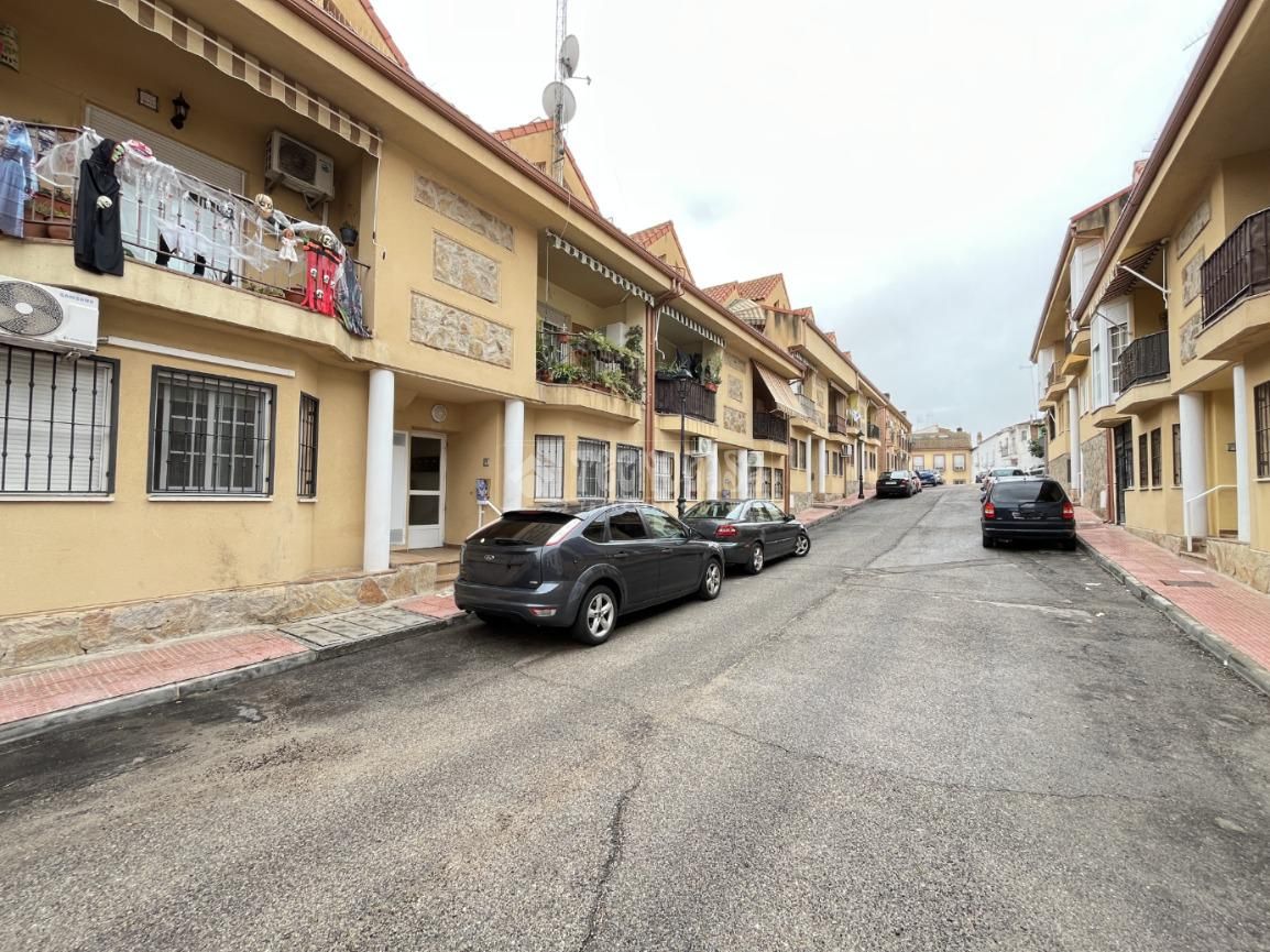 Exterior view of Flat for sale in Loeches