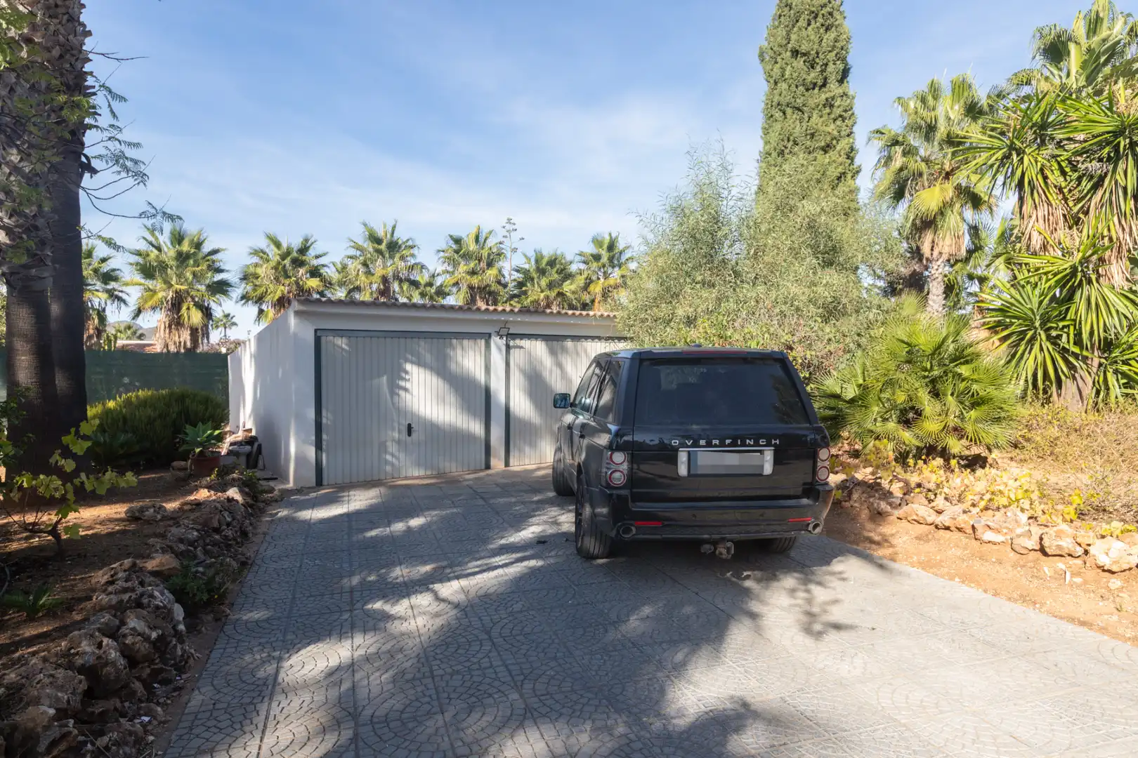 Parking de Casa o chalet en venta en Alhaurín de la Torre con Aire acondicionado, Calefacción y Jardín privado