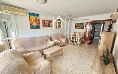 Sala d'estar de Dúplex en venda en Alicante / Alacant amb Aire condicionat, Terrassa i Balcó