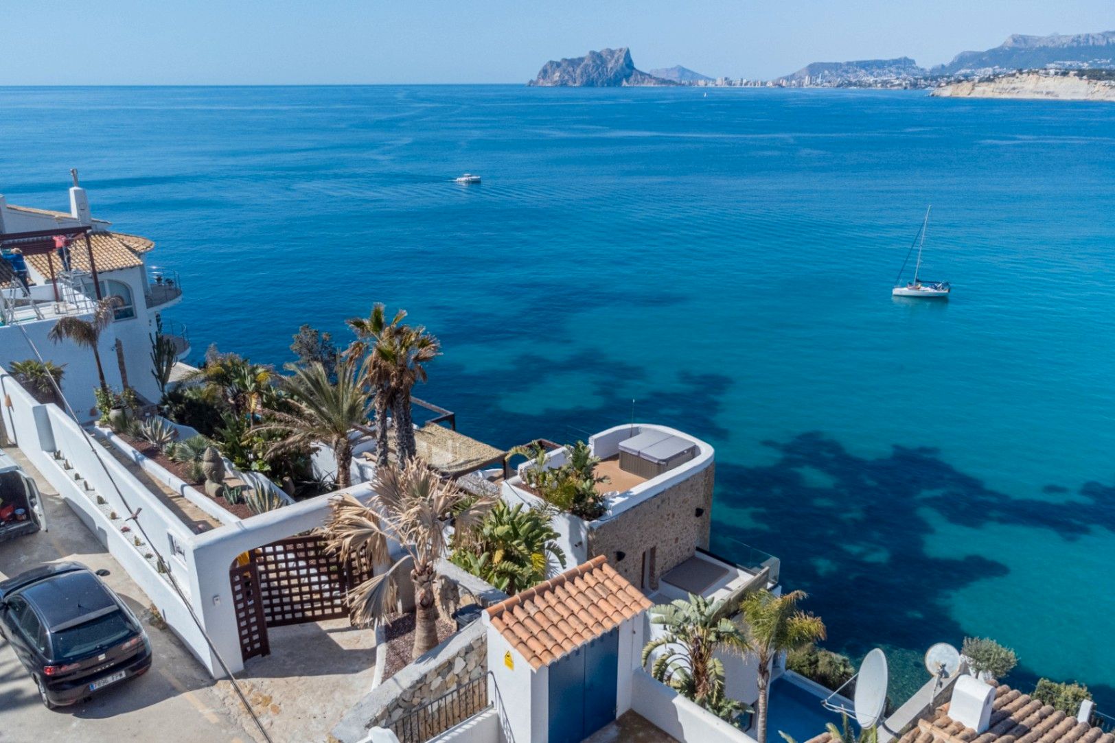 Vista exterior de Casa o xalet en venda en Moraira amb Aire condicionat, Calefacció i Jardí privat