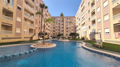 ULTIMA OPORTUNIDAD !!Estudio  muy amplio en el Puerto Deportivo de Torrevieja  Luz, ubicación y potencial