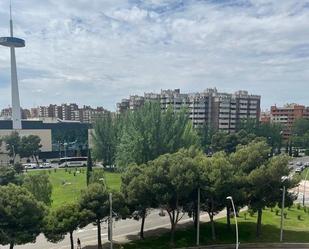 Vista exterior de Pis en venda en  Zaragoza Capital amb Terrassa