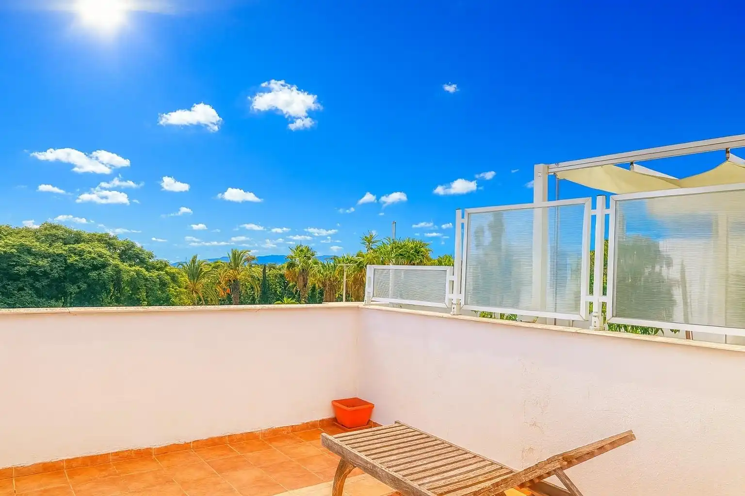 Detached homes for sale in Calle ALZIRA , 4, Ciutat del Transport - La Salera