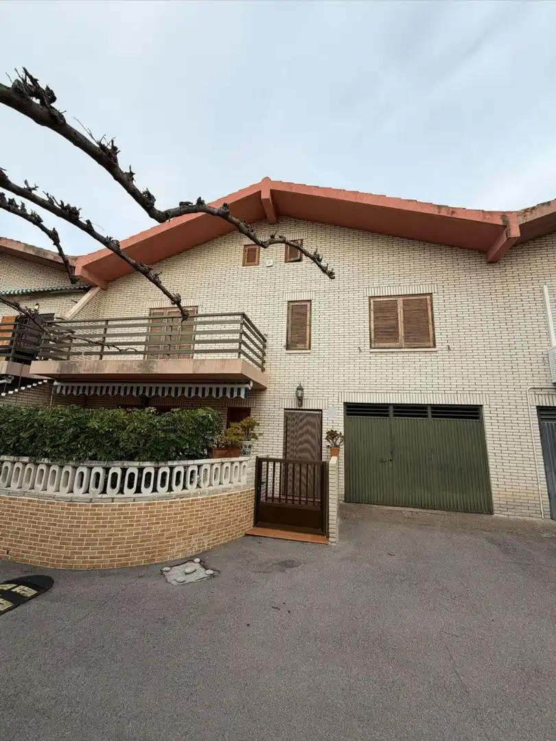 Exterior view of Houses for sale in Oropesa del Mar / Orpesa  with Air Conditioner, Terrace and Storage room