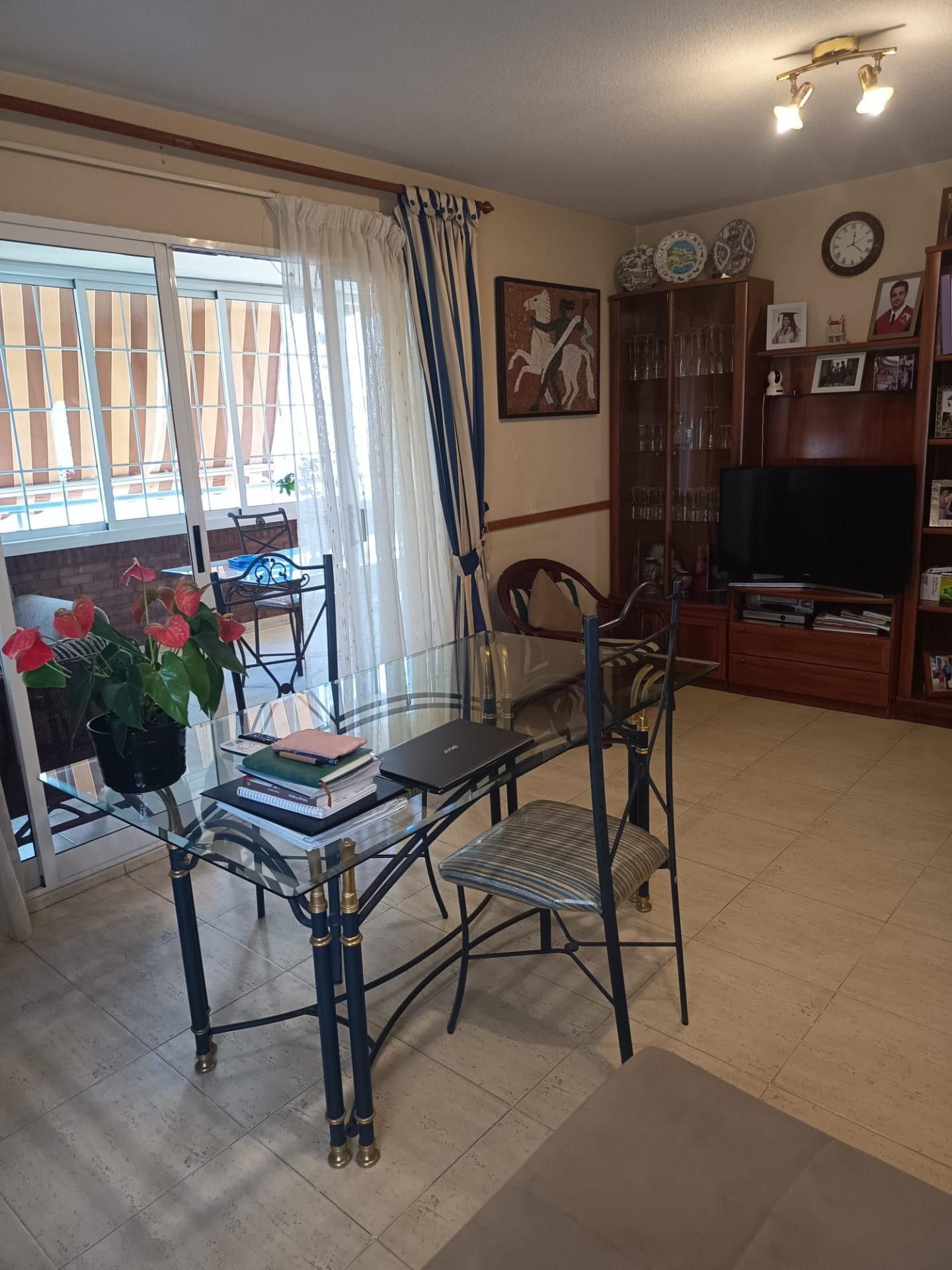Comedor de Piso en venta en Alicante / Alacant con Calefacción, Jardín privado y Terraza