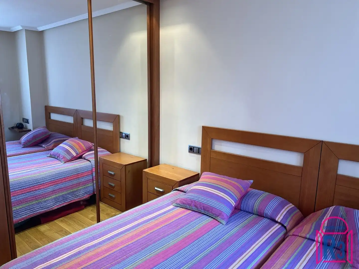 Habitación de Apartamento en venta en León Capital  con Calefacción, Terraza y Trastero