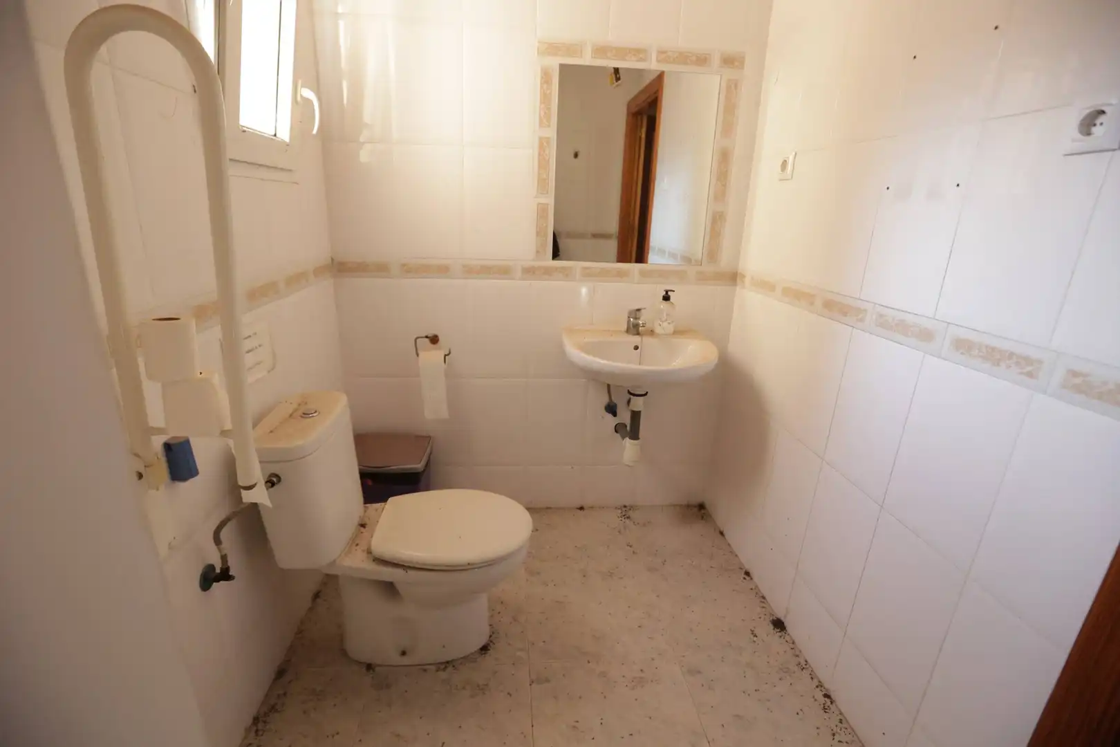 Badezimmer von Geschaftsraum zur Miete in Cartagena