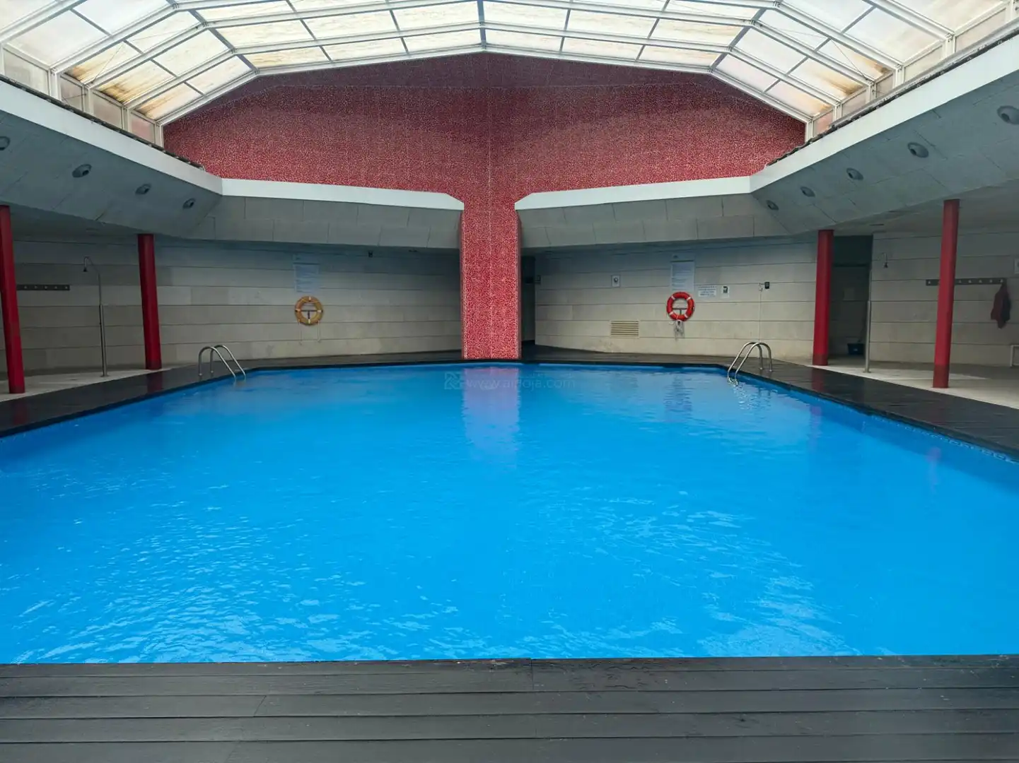 Piscina de Piso en venta en  Logroño con Calefacción, Parquet y Terraza