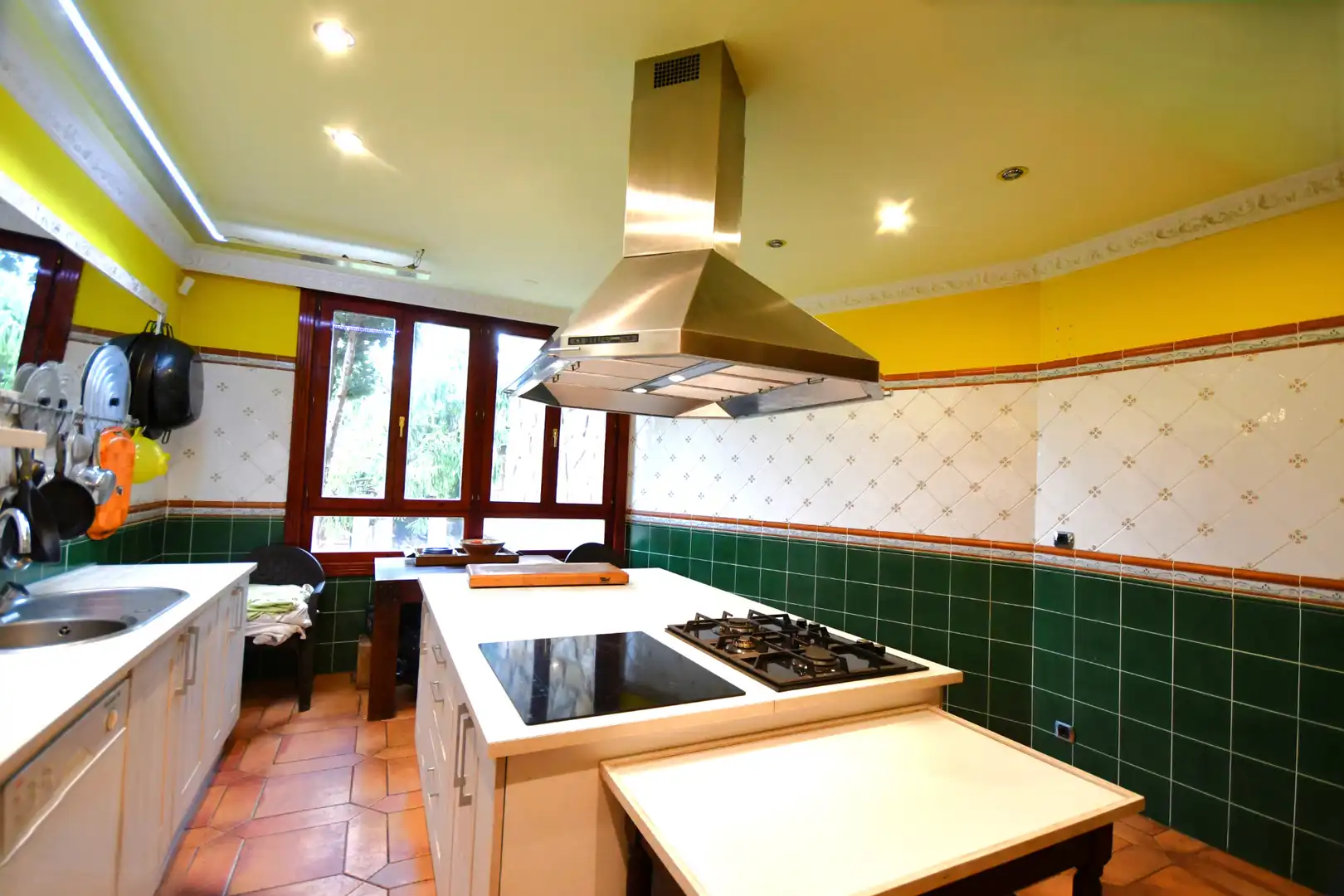 Kitchen of Houses for sale in Lardero  with Air Conditioner, Heating and Private garden