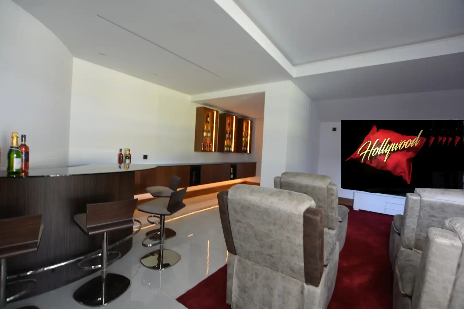 Living room of Houses for sale in San Roque  with Air Conditioner, Heating and Private garden