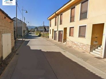 Casa en venda a Calle Iglesia