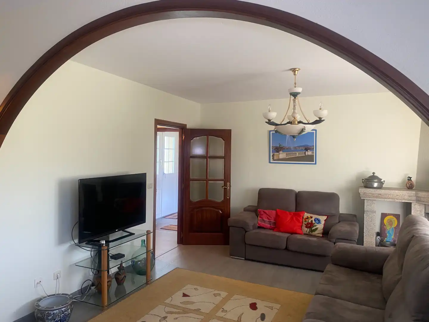 Sala d'estar de Casa o xalet en venda en Val do Dubra amb Calefacció, Jardí privat i Parquet