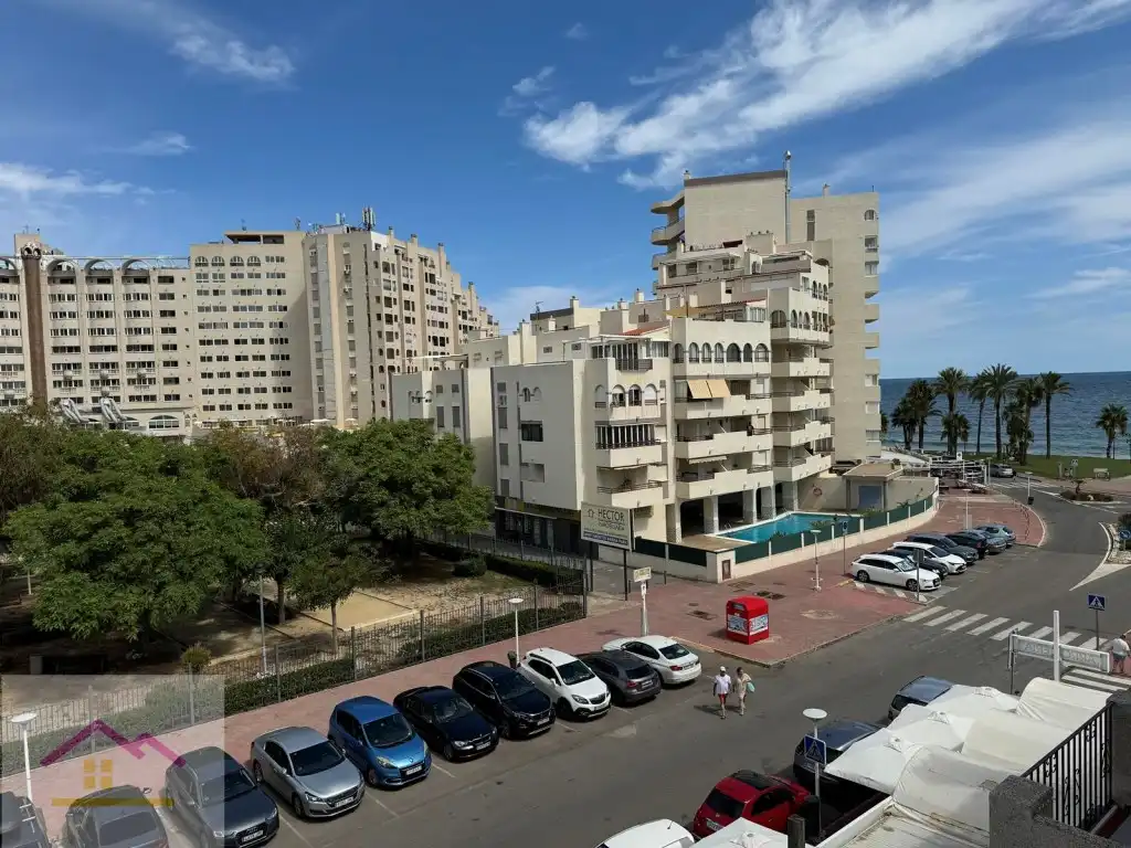 Pis en venda a Avenida La Marina, 7, Balneario