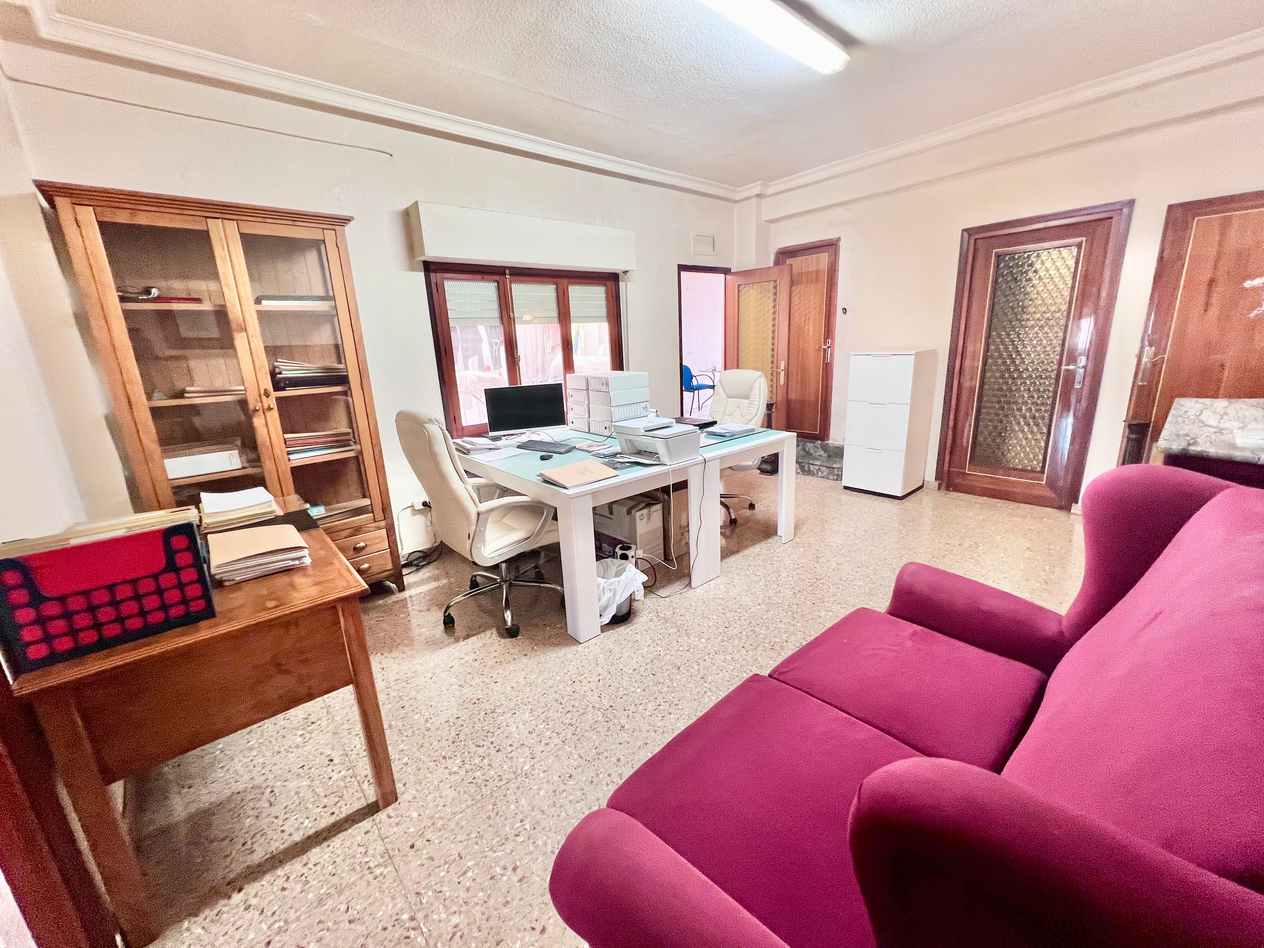 Building for sale in El Pinós / Pinoso