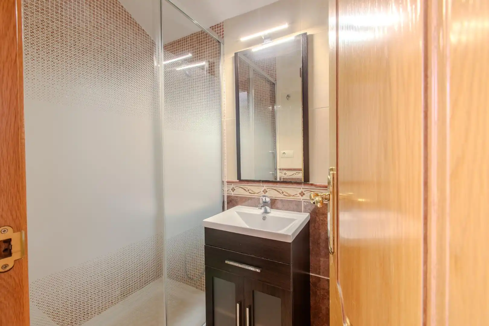 Badezimmer von Maisonette zur Miete in Fuengirola mit Klimaanlage, Terrasse und Möbliert