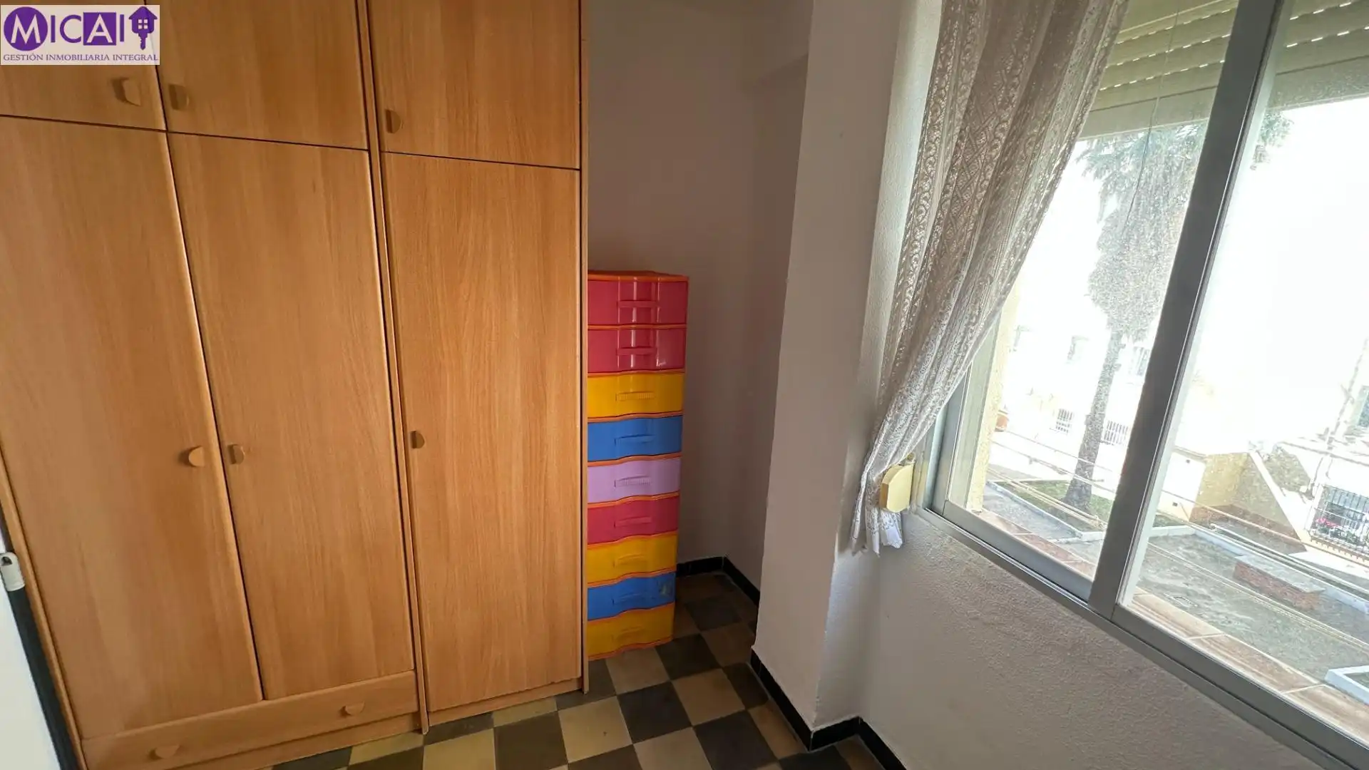 Dormitori de Pis en venda en Cádiz