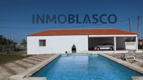 Precioso Chalet en el Marenyet de Cullera a 5 minutos de la playa. Distribución 3 habitaciones, baño, aseo, comedor, cocina, garaj, imatge 3