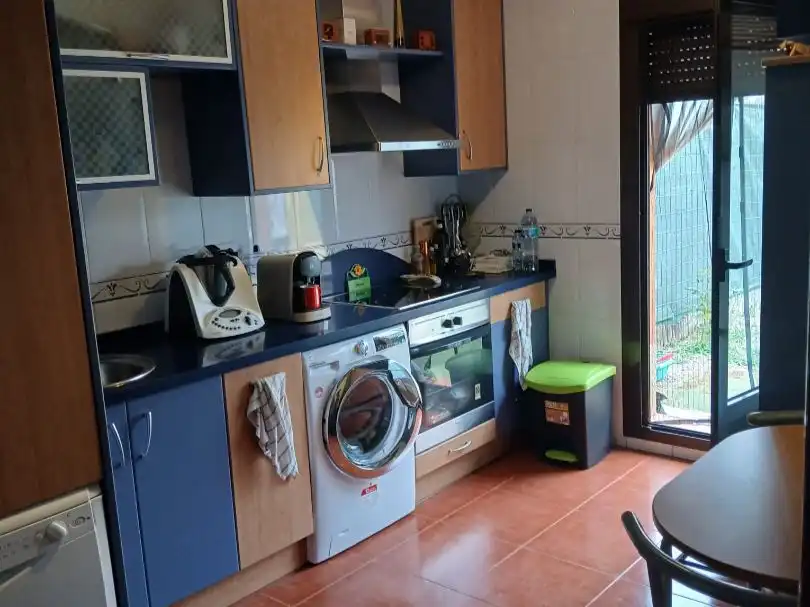 Cuina de Casa o xalet en venda en Villanubla amb Terrassa i Balcó