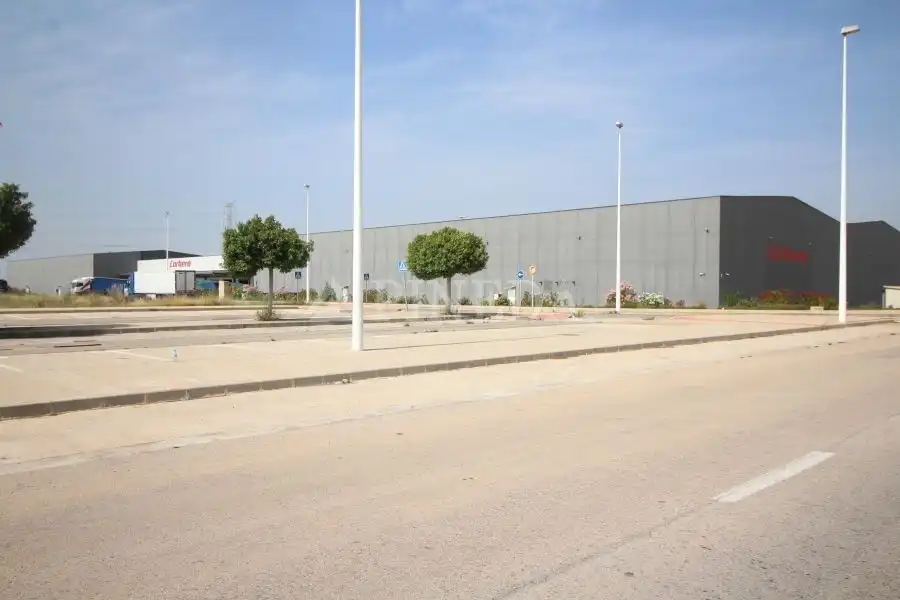 Vista exterior de Terreny industrial en venda en Sagunto / Sagunt