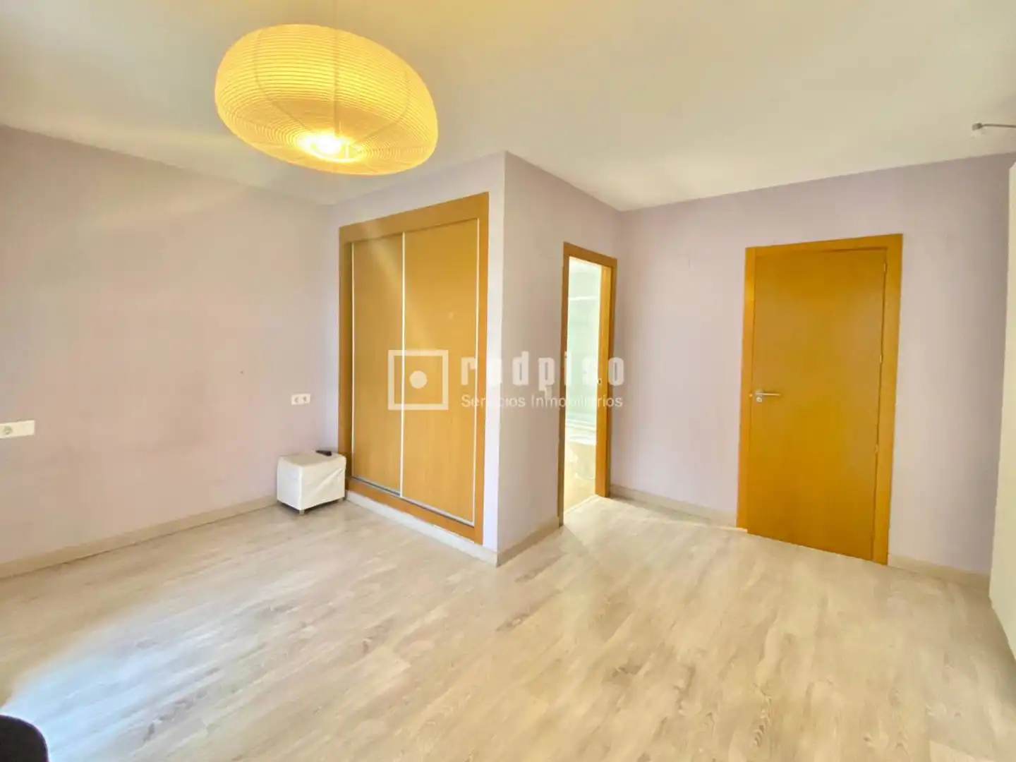 Habitación de Piso en venta en Málaga con Aire acondicionado, Calefacción y Jardín privado