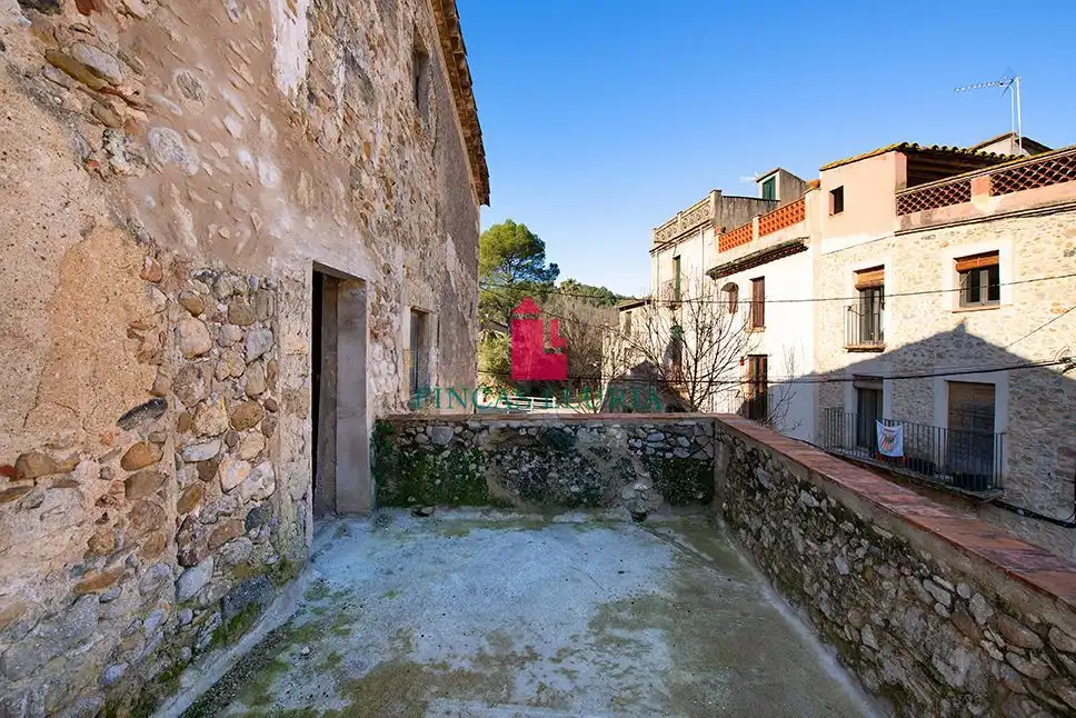 Exterior view of Houses for sale in Crespià