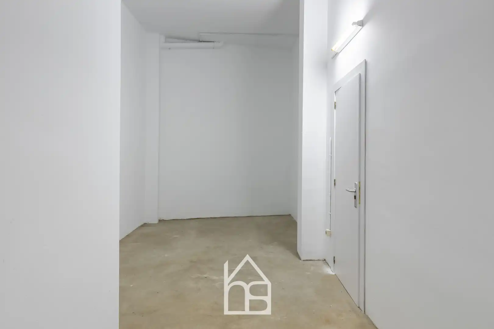 Casa adosada en venda en Cornellà de Llobregat amb Aire condicionat, Calefacció i Terrassa