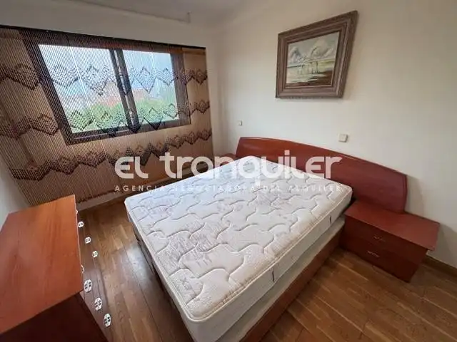 Bedroom of Flat for rent in Madrid  with Air Conditioner, Parquet flooring and Swimming Pool