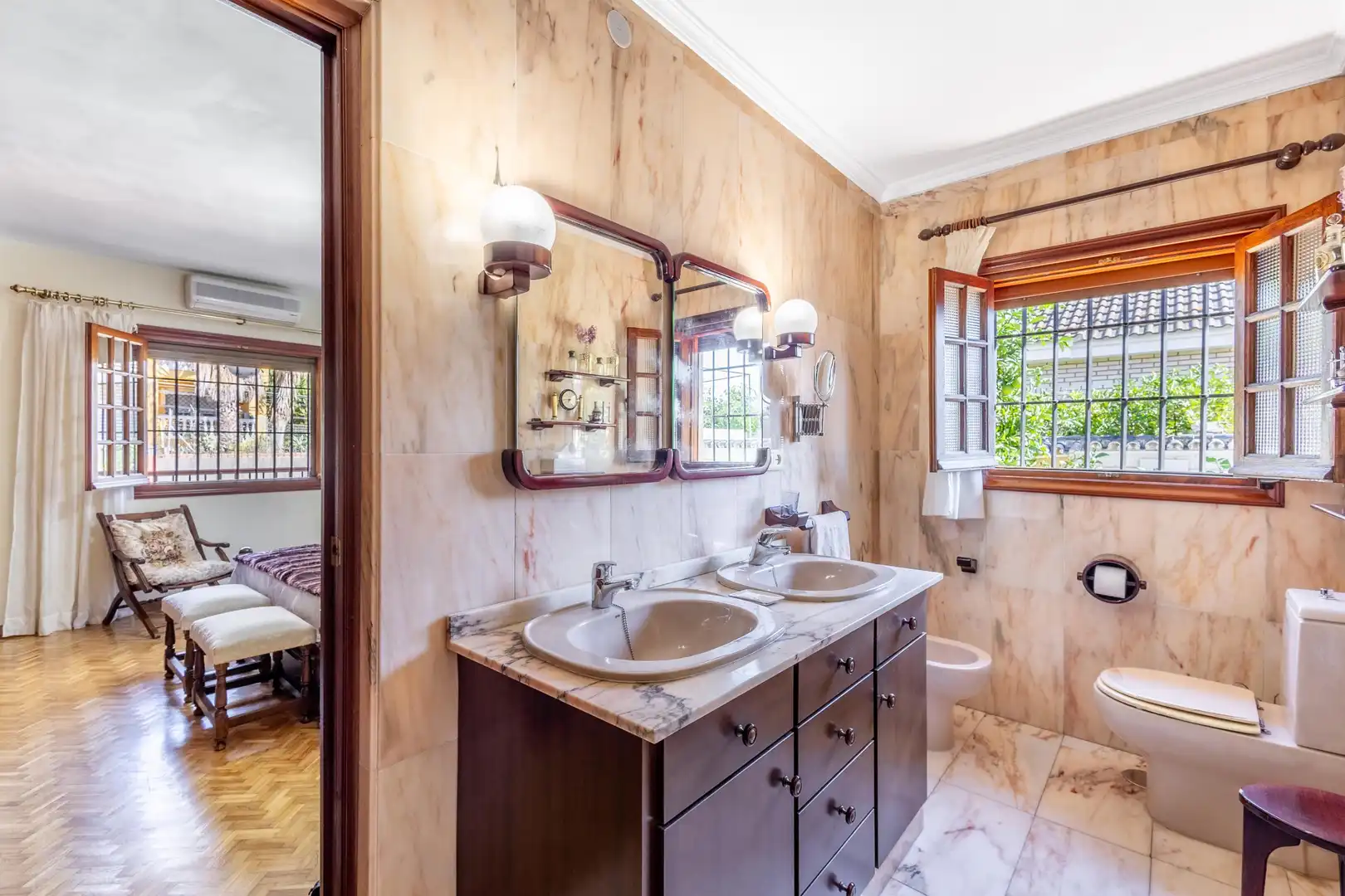 Bathroom of Houses for sale in Málaga  with Air Conditioner, Heating and Private garden