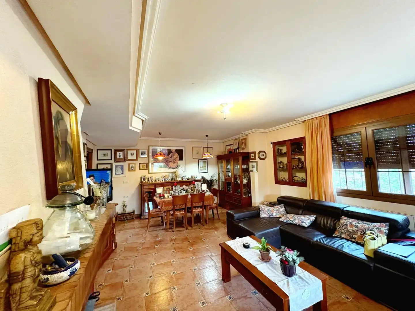 Sala d'estar de Casa o xalet en venda en Murcia amb Aire condicionat, Calefacció i Jardí privat