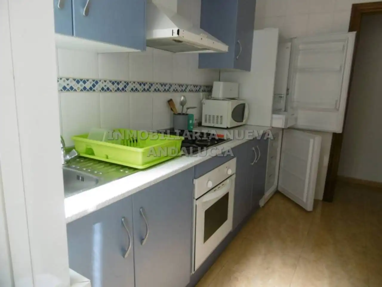 Cocina de Piso de alquiler en Almería con Terraza y Amueblado