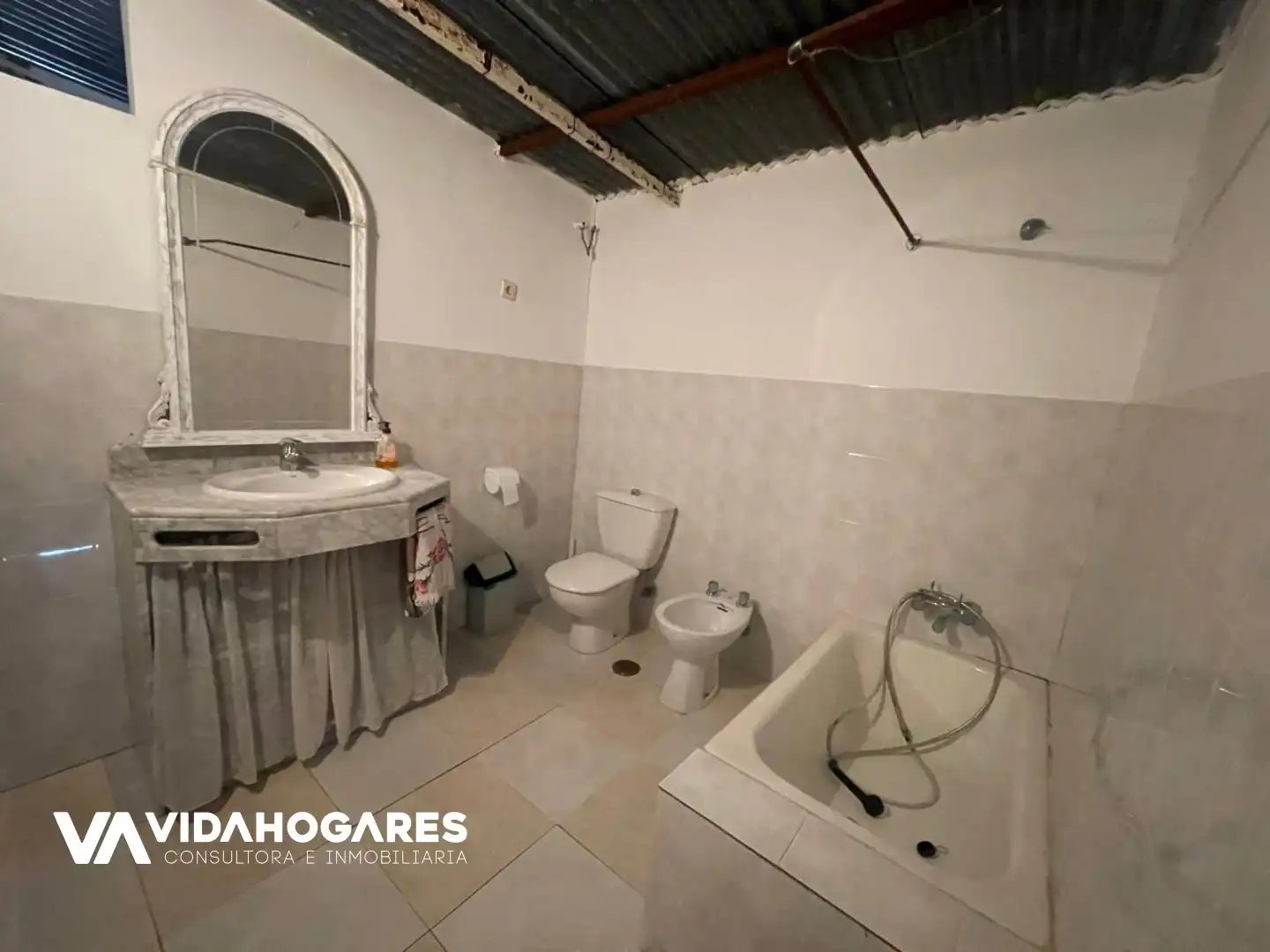 Bany de Residencial en venda en Rota