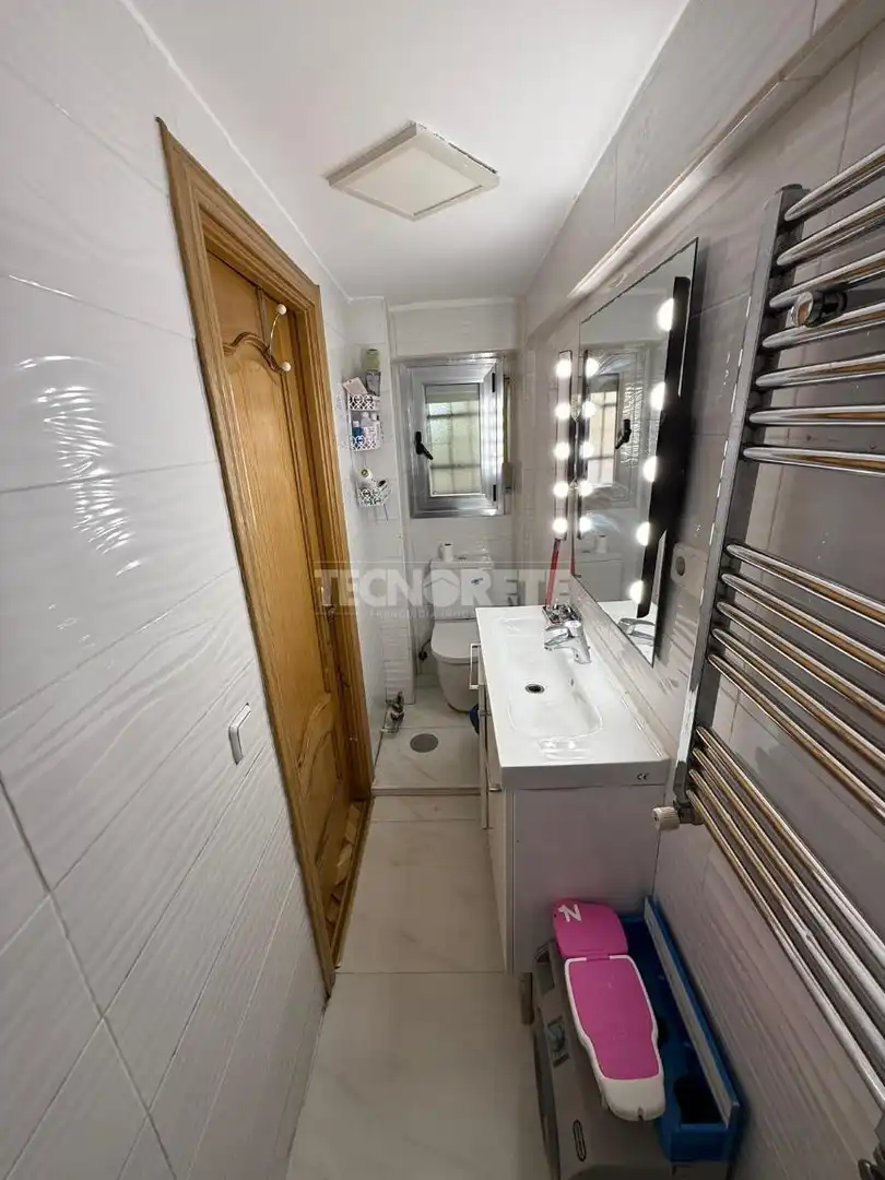 Baño de Piso en venta en Madrid con Calefacción y Parquet