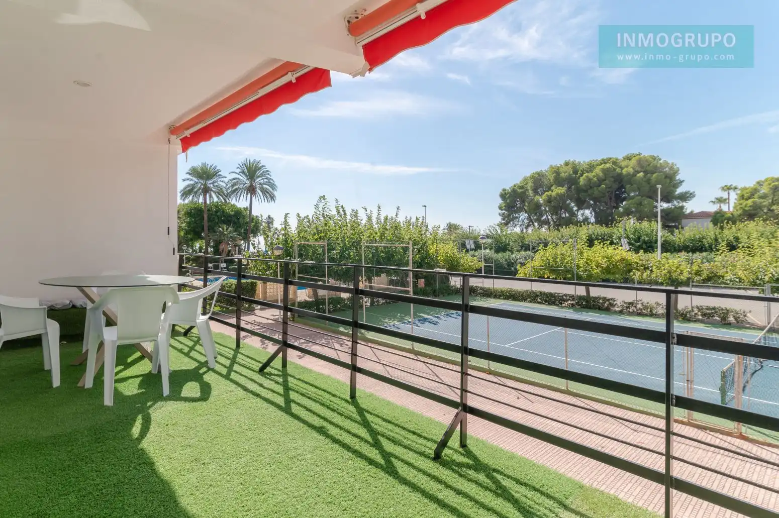 Terrassa de Pis en venda en Benicasim / Benicàssim amb Terrassa i Piscina comunitària