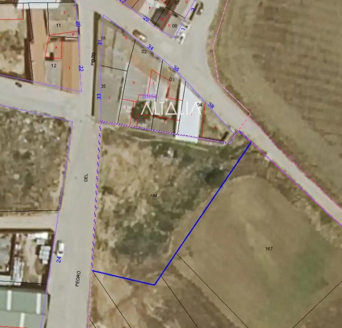 Terreni e lotti in vendita a pedro del pozo 37