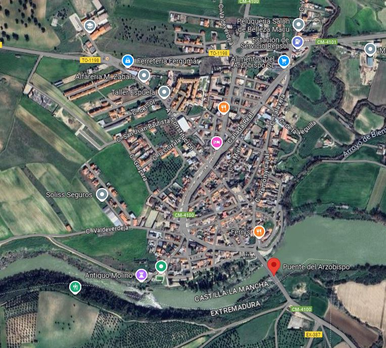 Vista exterior de Casa o xalet en venda en El Puente del Arzobispo