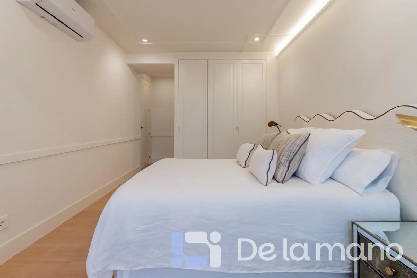 Habitación de Piso en venta en Madrid con Calefacción