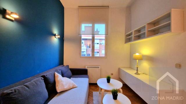 Piso en Alquiler en De Palencia en Cuatro Caminos - Azca