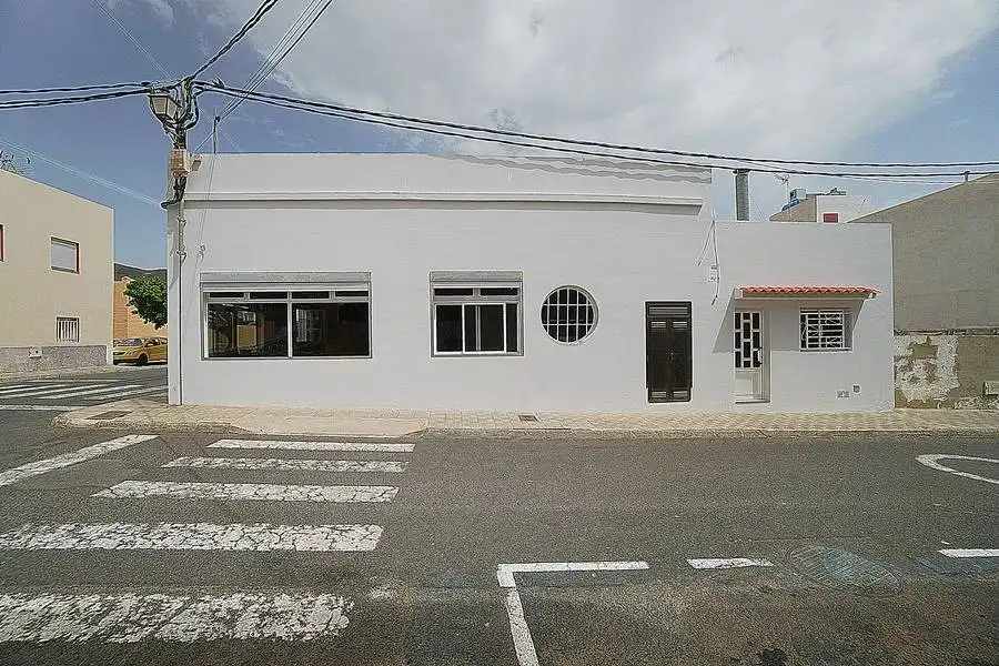 Local en venda a Calle GUANCHINERFE, 22, Las Playitas