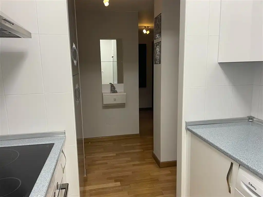 Wohnung zum Verkauf in San Vicente de la Barquera mit Heizung, Abstellraum und Möbliert