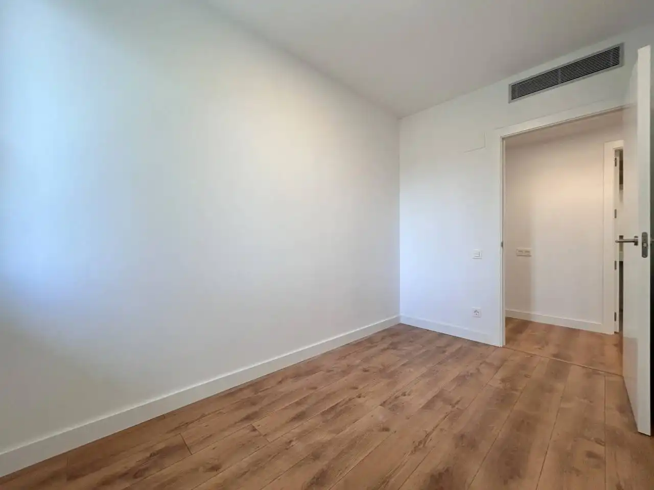 Flat with terrace to rent in Calle Concòrdia, imagen 19