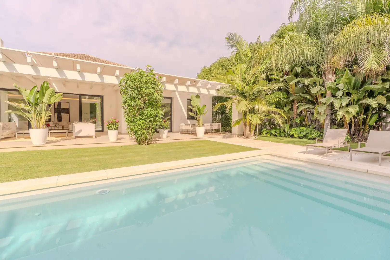 Casa amb piscina en venda a Milla de Oro, imagen 46