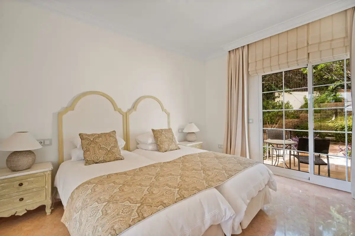 Chalet con piscina en venta en Benahavís pueblo, imagen 25