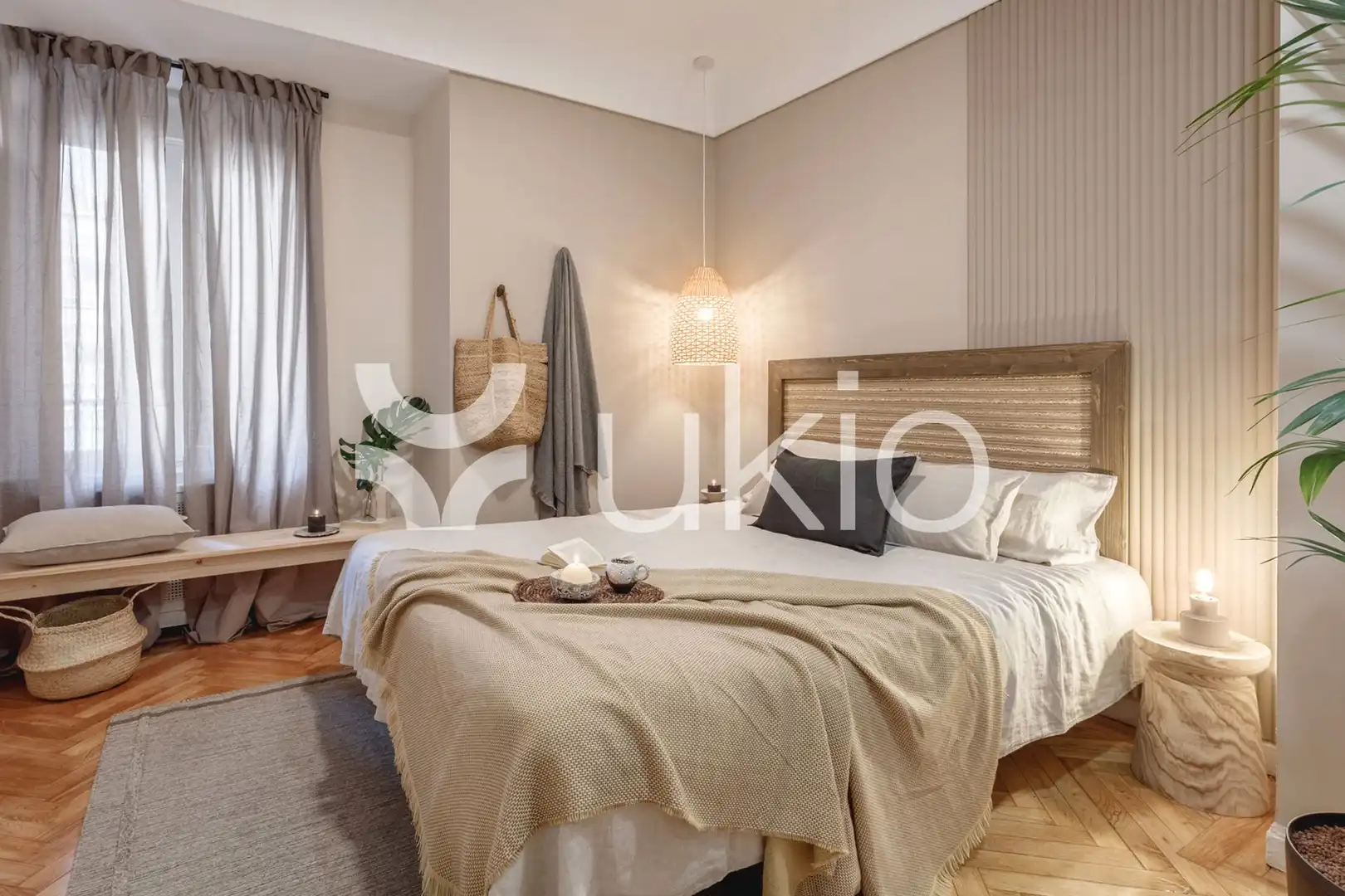 Bedroom of Apartments for rent in Madrid  with Air Conditioner, Heating and Terrace