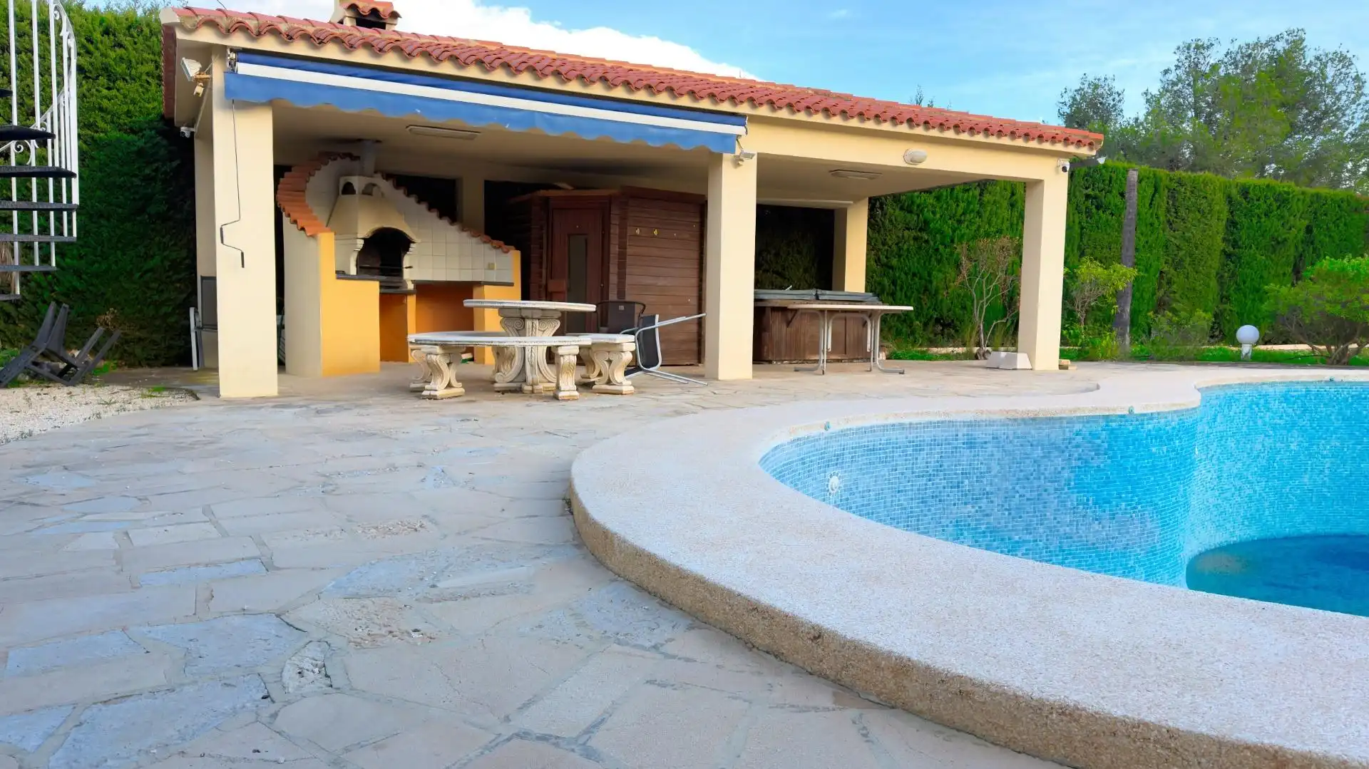 Piscina de Casa o chalet en venta en La Nucia con Aire acondicionado, Jardín privado y Terraza