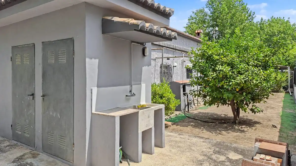 Terrace of Houses for sale in Oliva  with Air Conditioner, Heating and Private garden