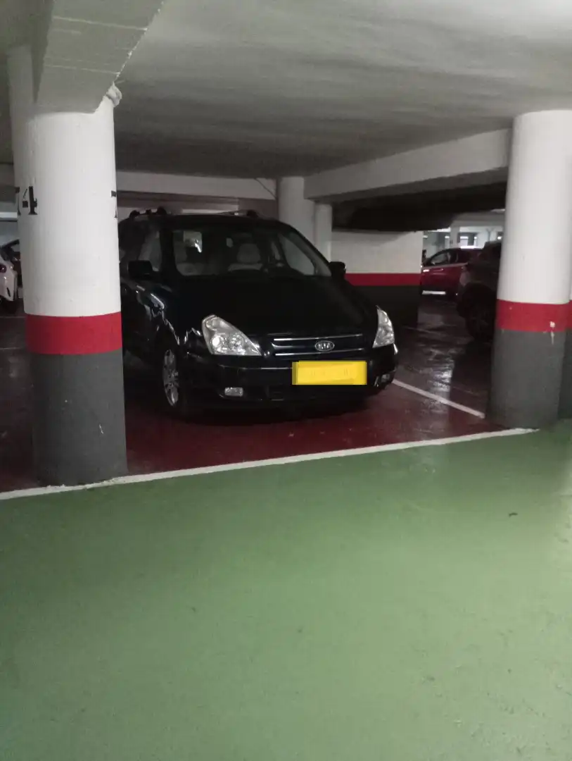 Parking de Piso en venta en Zaragoza con Calefacción, Jardín privado y Terraza