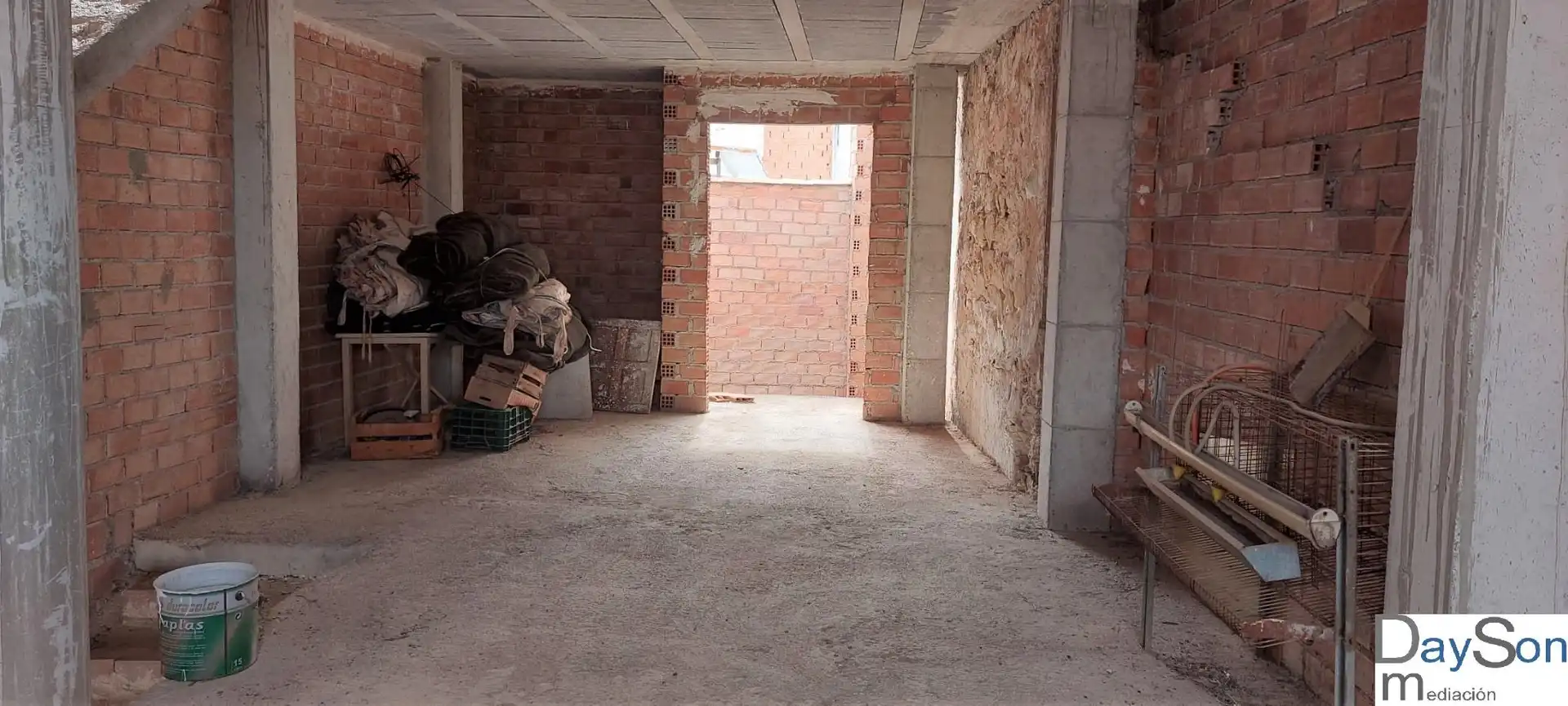 Casa adosada en venda en Castillo de Locubín