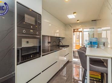 Appartement avec ascenseur à vendre à Calle de Juan Ramón Jiménez 18