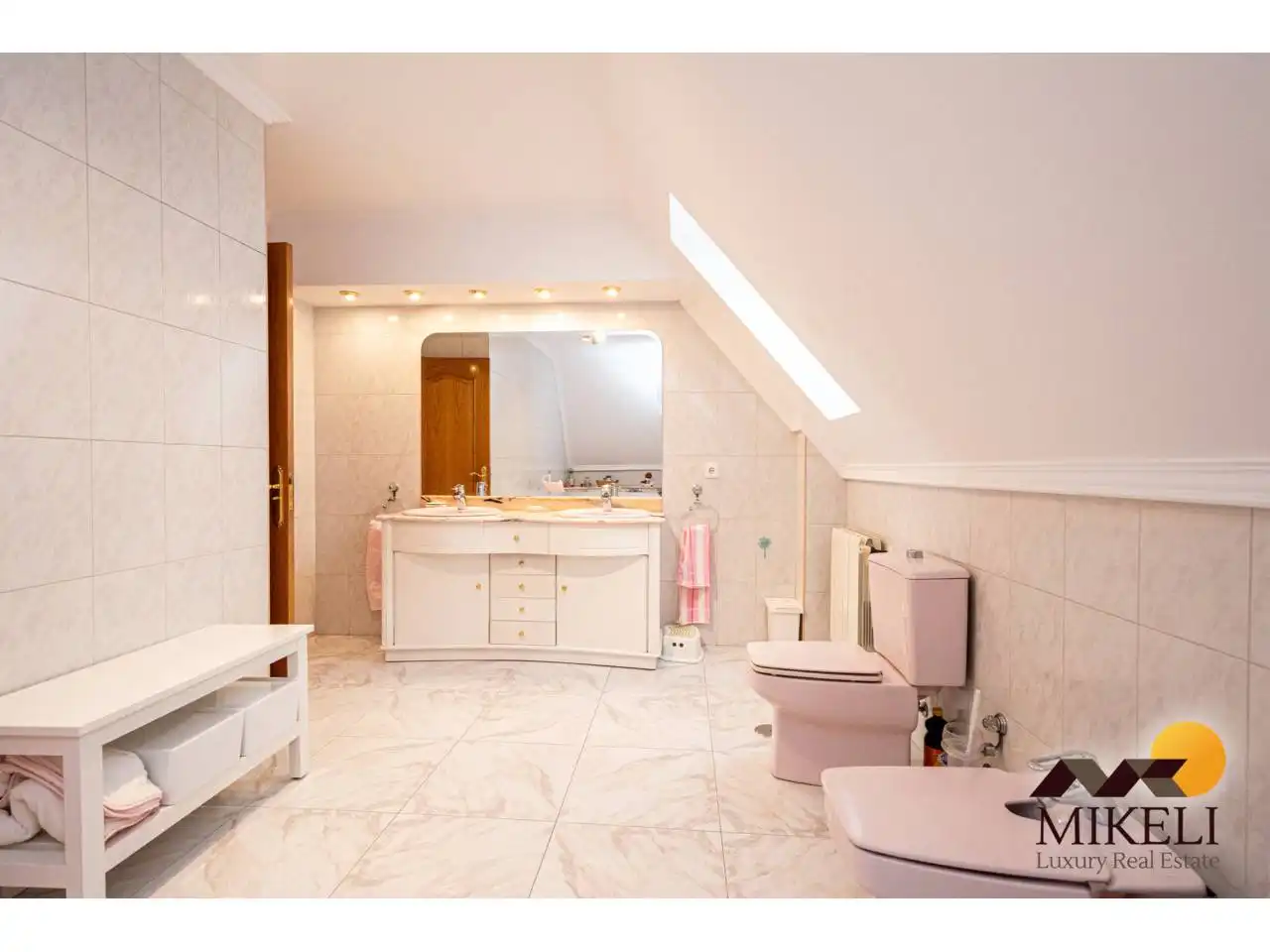 Baño de Casa o chalet en venta en Santa Cruz de Bezana con Calefacción, Jardín privado y Terraza