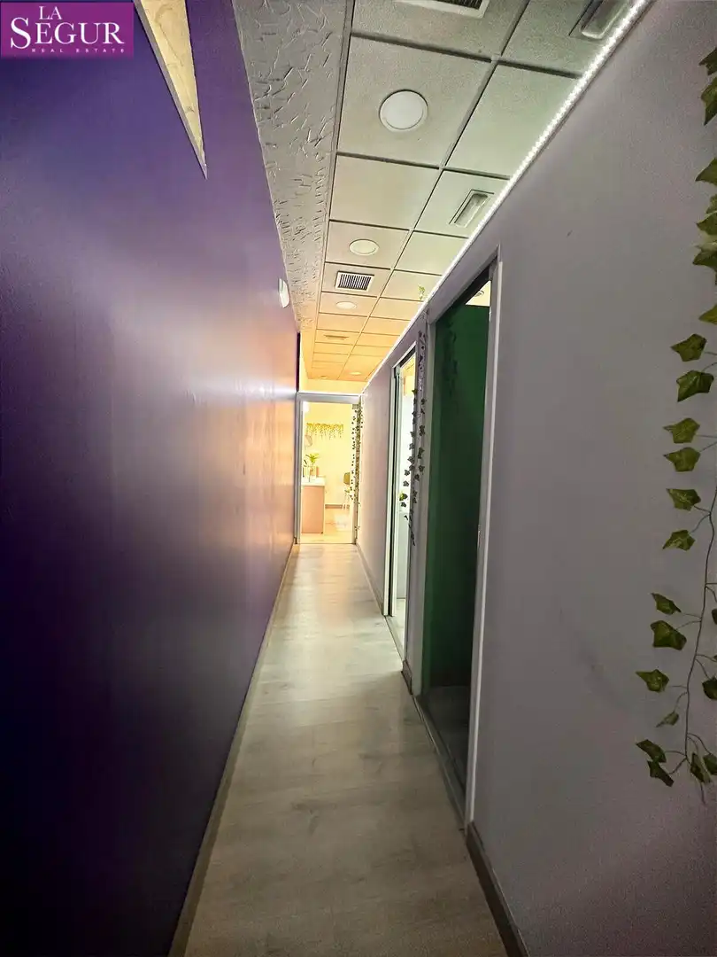 Business premises for sale in Centro Histórico, imagen 19